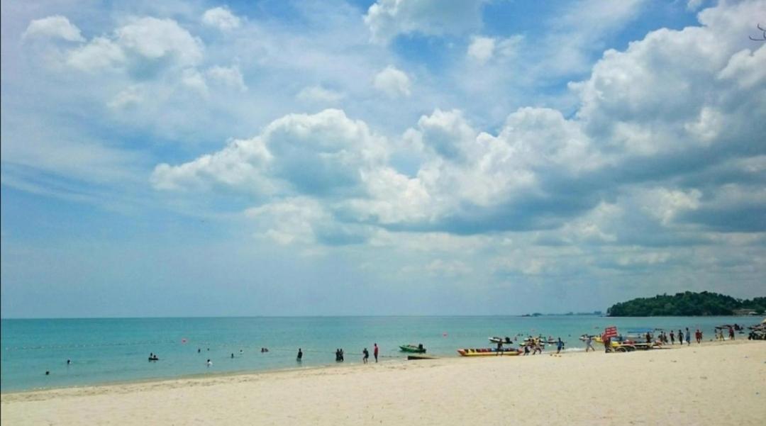 Apartment At Glory Beach Resort 포트딕슨 외부 사진